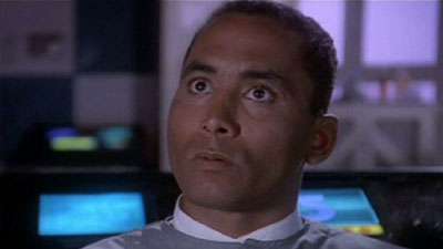 Babylon 5: S01E10 "Believers"